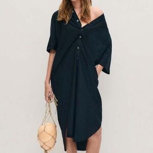 Silk Laundry Short Sleeve Boyfriend Shirt Dress in Black